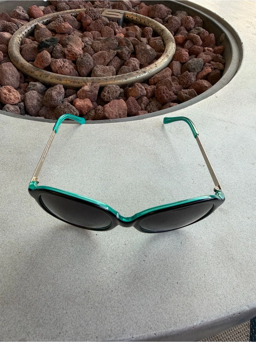 Kate Spade Black Round Sunglasses with Green and Teal Nordstrom Hard Case